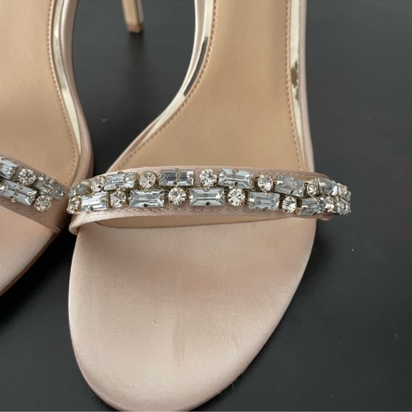 Jewel Badgley Mischka Rayna Satin Heel Sandals - Champagne, Size 10 - Picture 2 of 8